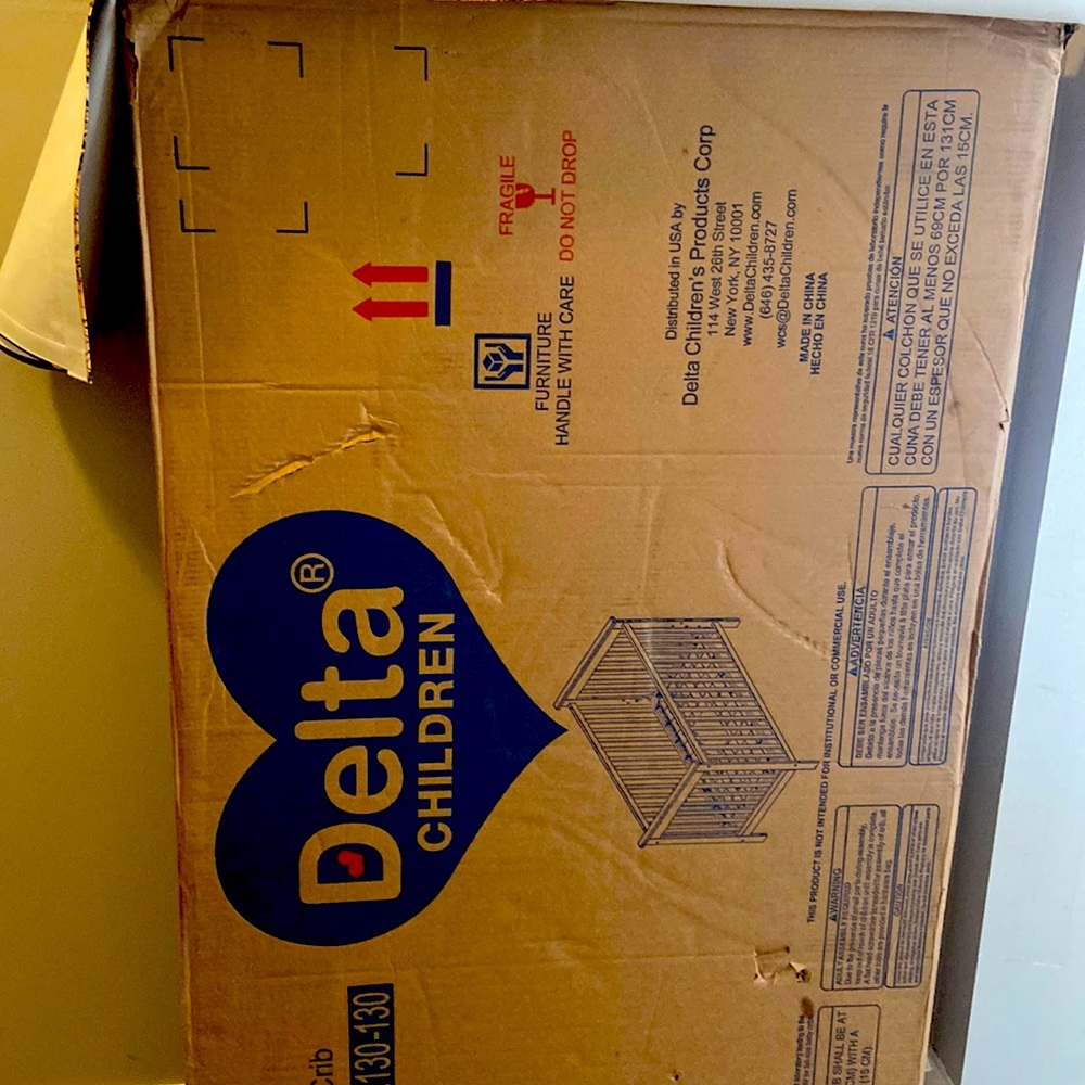 Selling brand new baby crib